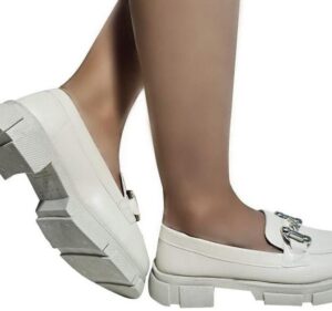 Sapato Feminino Mocassim: Elegância e Conforto para o Dia a Dia