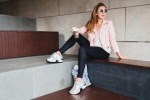 Tênis Chunky Feminino: O Estilo que Está Dominando as Ruas