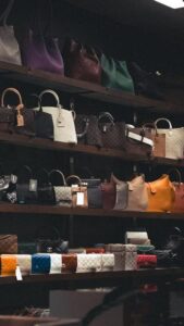 Bolsas Femininas Impermeáveis para Climas Chuvosos: Estilo e Proteção