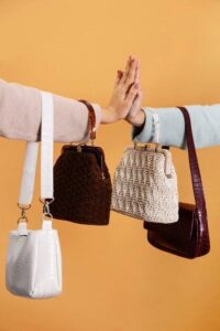 Bolsas Femininas para Viagens Longas e Confortáveis: Descubra as Melhores!