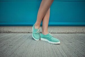 Sapatos Femininos para Quem Tem Joanetes: Conforto e Estilo
