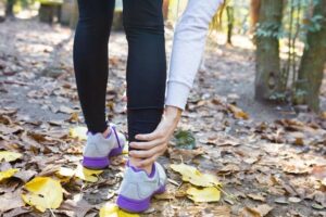 Sapatos Femininos que Ajudam a Aliviar Dores nas Costas: Descubra Agora!