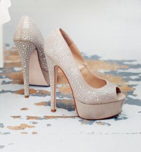 Sapatos femininos sofisticados para um look elegante que impressiona